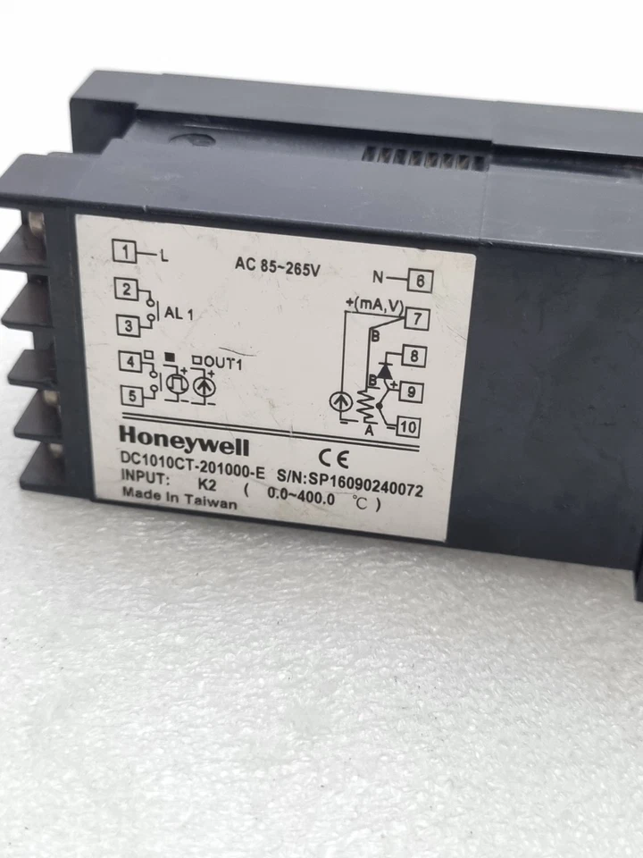 Honeywell DC1010ct-201000-E PID Temperature Controller Used Tested Free Ship